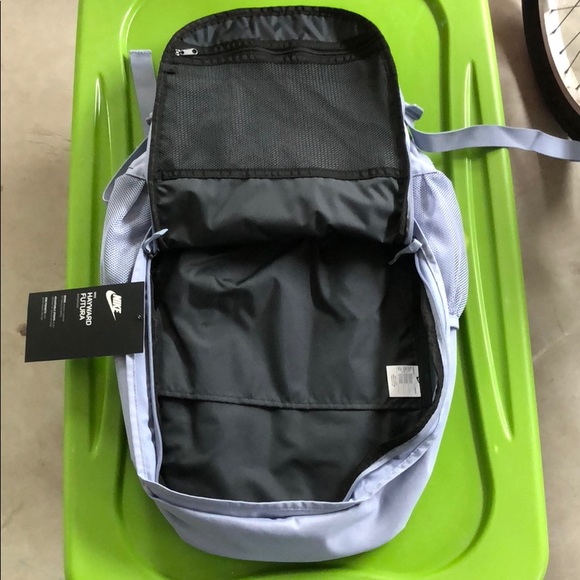 Nike Hayward Futura 2.0 Backpack Glacier Grey - Picture 8 of 8